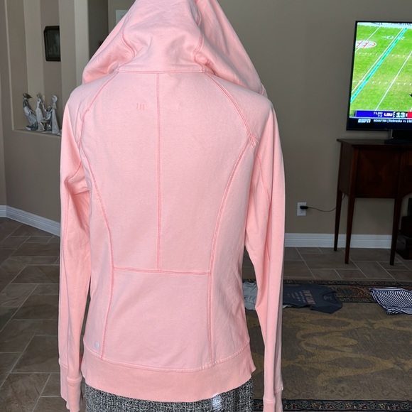Lululemon Jacket Zip Up Pink Size 12 Stretch - Picture 3 of 6